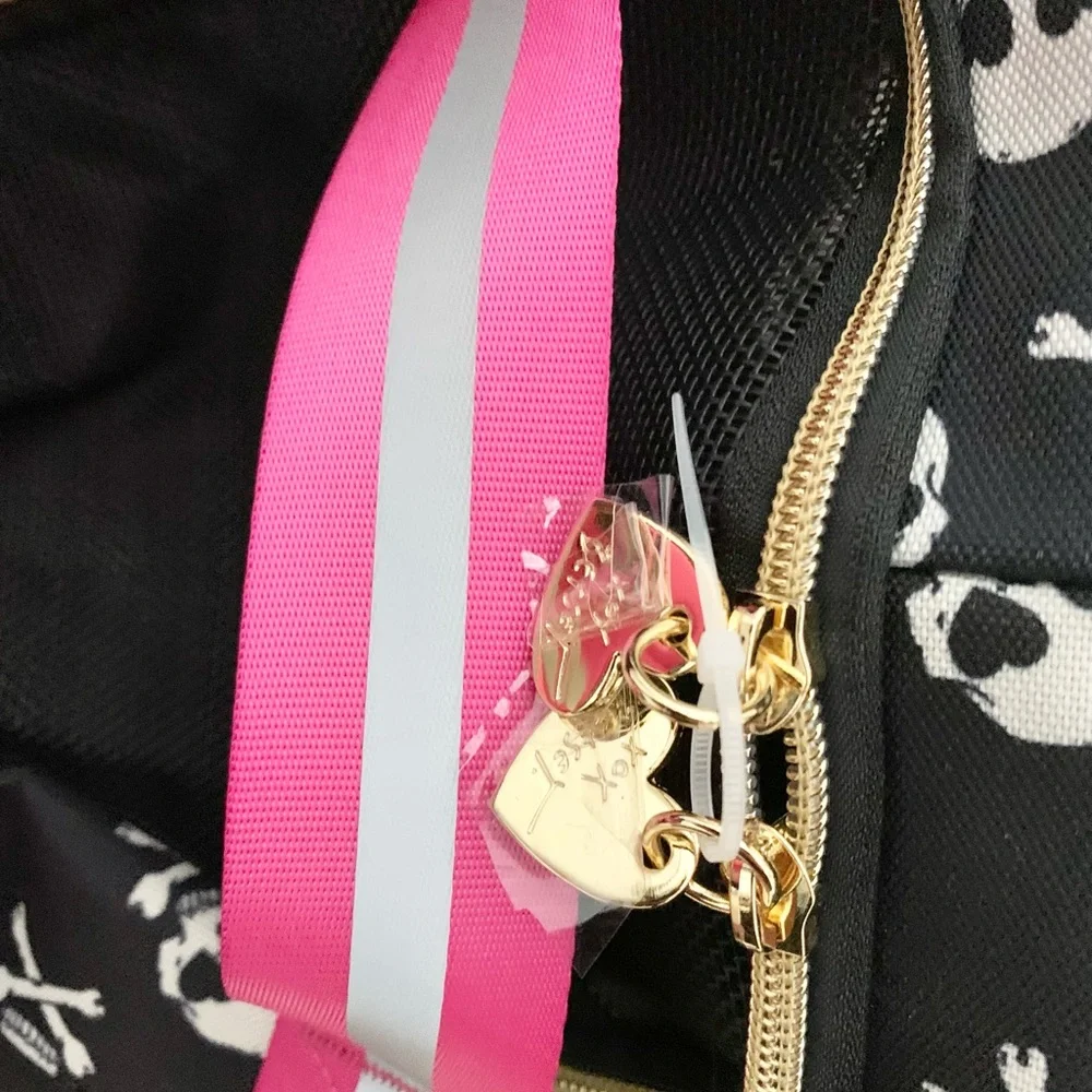 Betsey Johnson Skull Pet Carrier Black & Pink Small Dogs & Cats to 16 lbs NEW